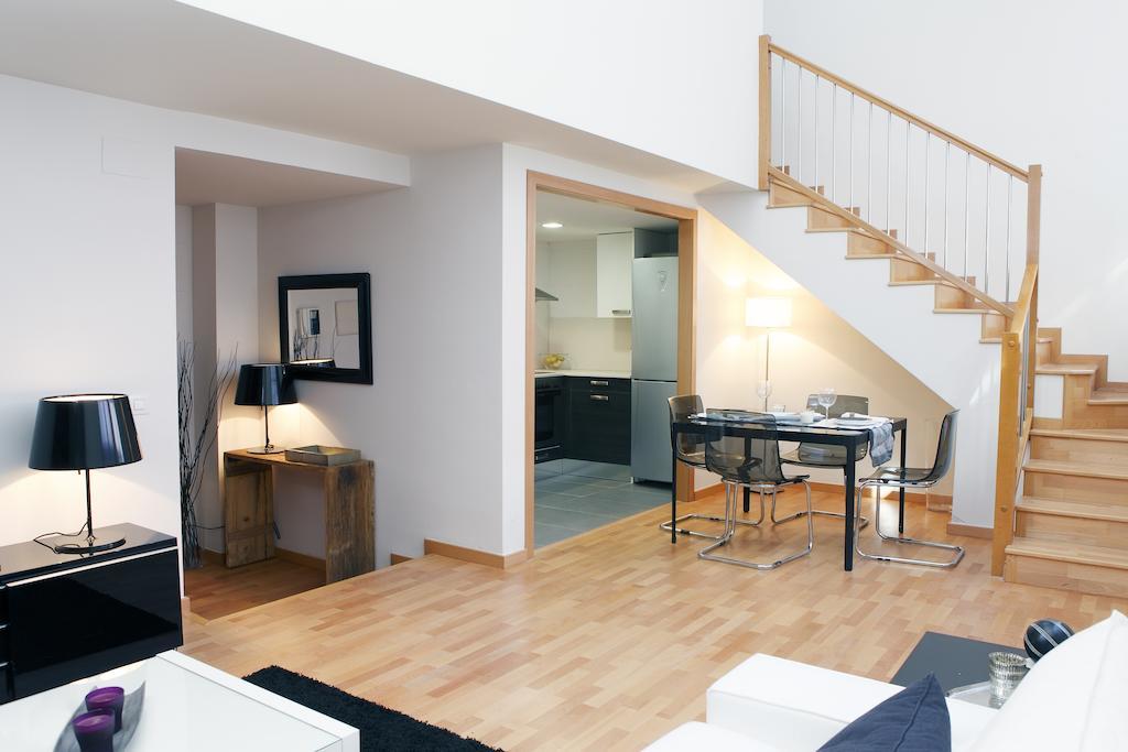 Fira Duplex Apartment L'Hospitalet de Llobregat Room photo